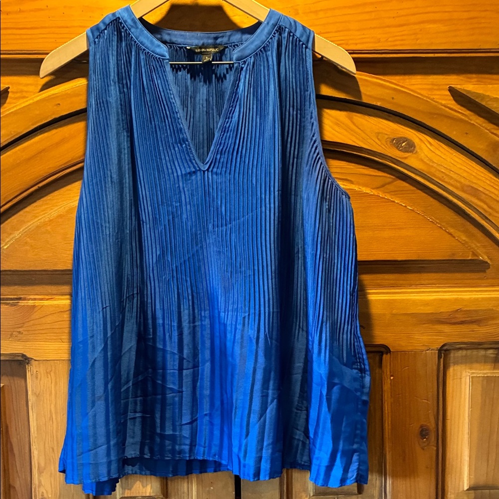 Banana Republic Vibrant Blue Pleated Blouse